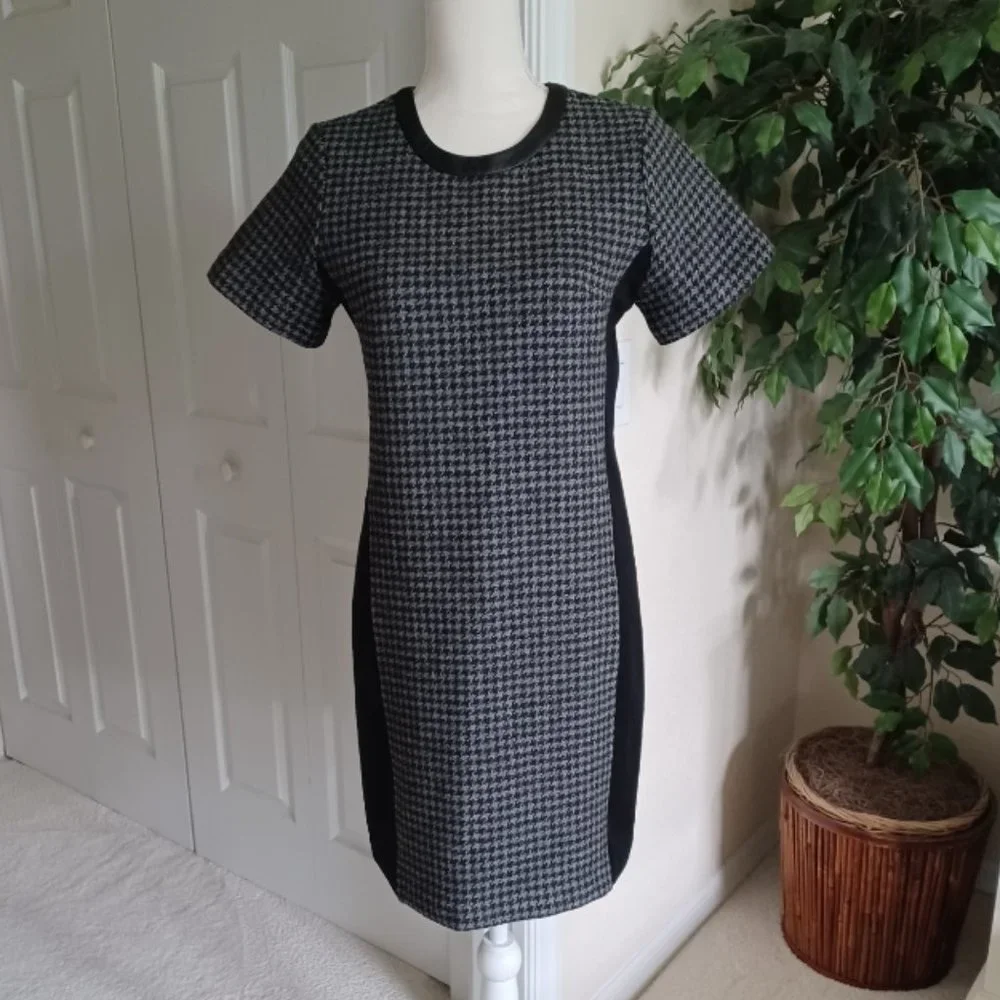 LIKE NEW! J. Crew Black & Gray Wool Houndstooth Side Panel Dress Size 4